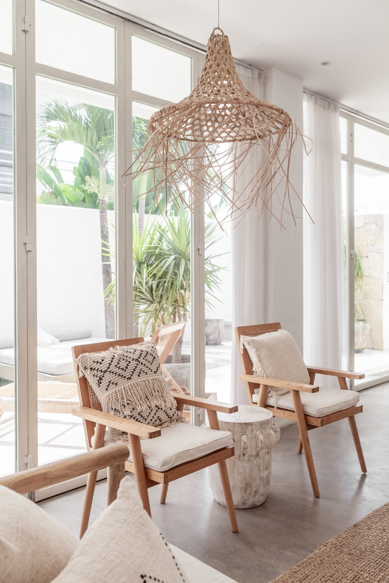 Bohemian Tasseled Macrame Throw Pillow - HavenlyCo