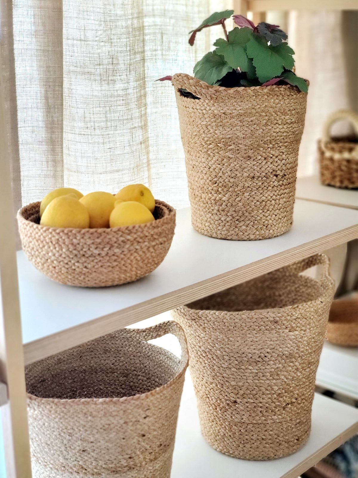 Kata Basket with Slit Handle - HavenlyCo