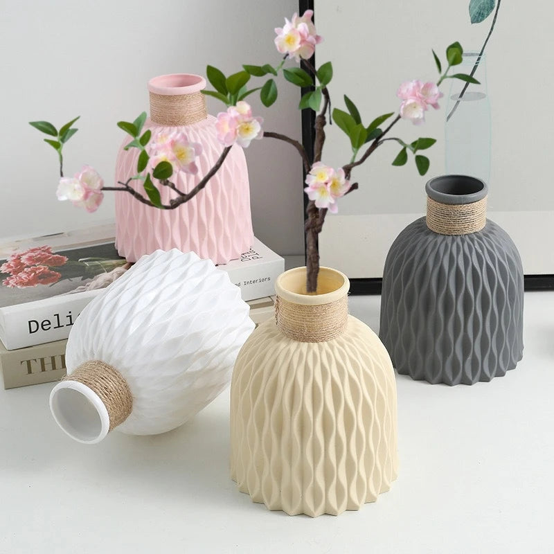 Pineapple Pattern Vase - Ceramic-Style Plastic Flower Arrangement