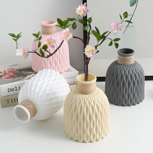 Pineapple Pattern Vase - Ceramic-Style Plastic Flower Arrangement