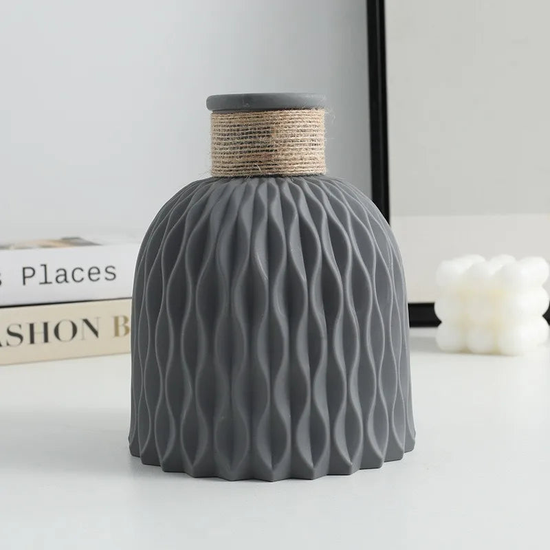 Pineapple Pattern Vase - Ceramic-Style Plastic Flower Arrangement